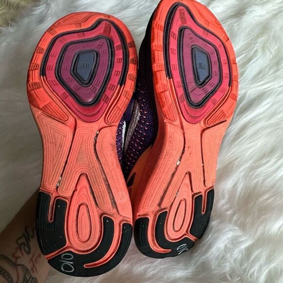 Nike lunarglide 7 Womans peach/purple gymshoe - Picture 5 of 8